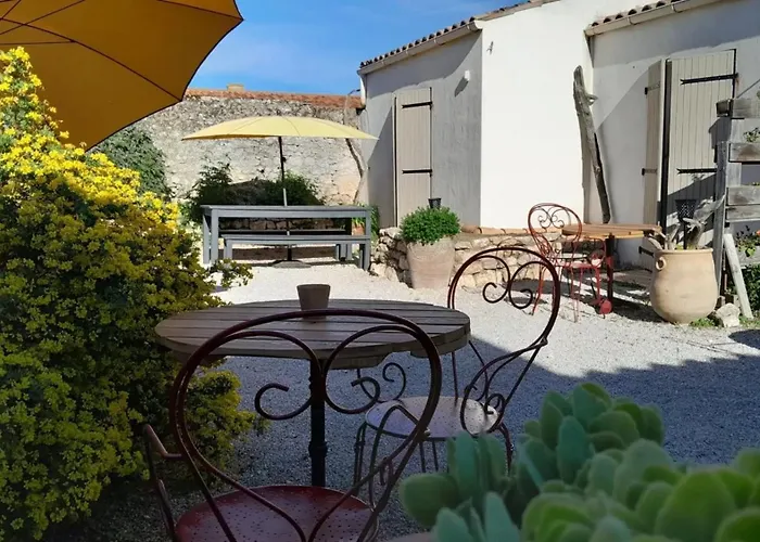 D'hotes La Marouette Bed and Breakfast Hiers-Brouage