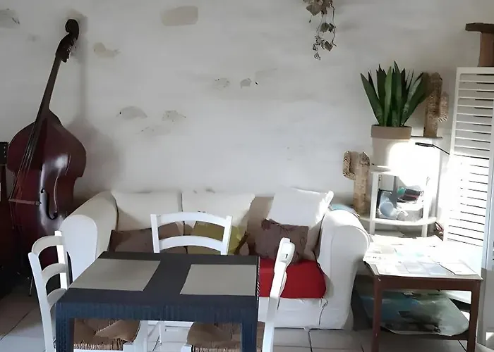 Bed and Breakfast D'hotes La Marouette 3*